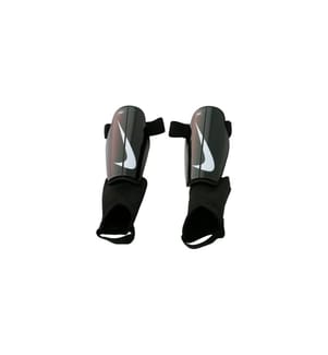 Nike - Schienbeinschoner Charge Guard Schwarz Weiss L