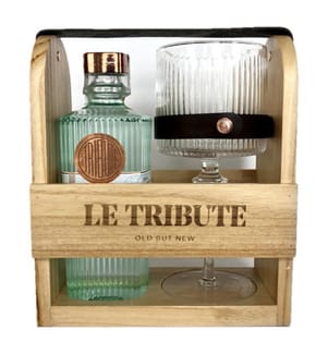 Le Tribute Gin with 1 Glass in wooden box