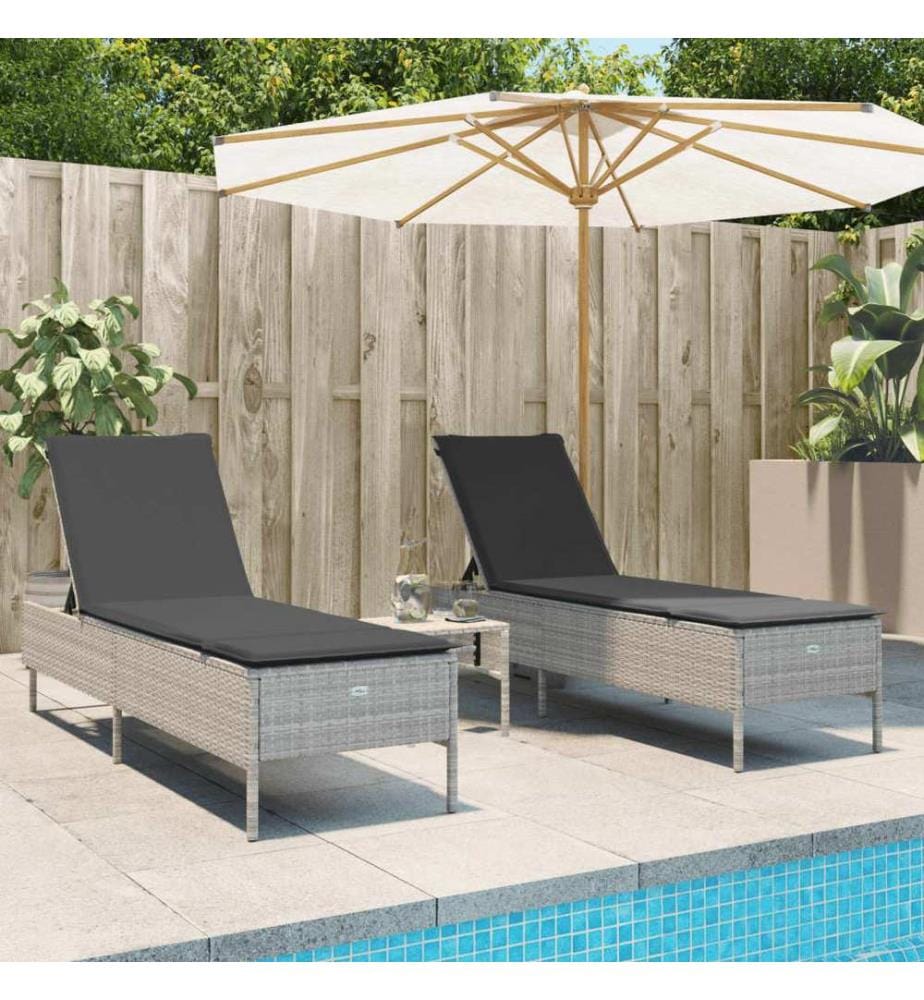 vidaXL 3-tlg. Sonnenliegen-Set mit Auflage Hellgrau Poly Rattan
