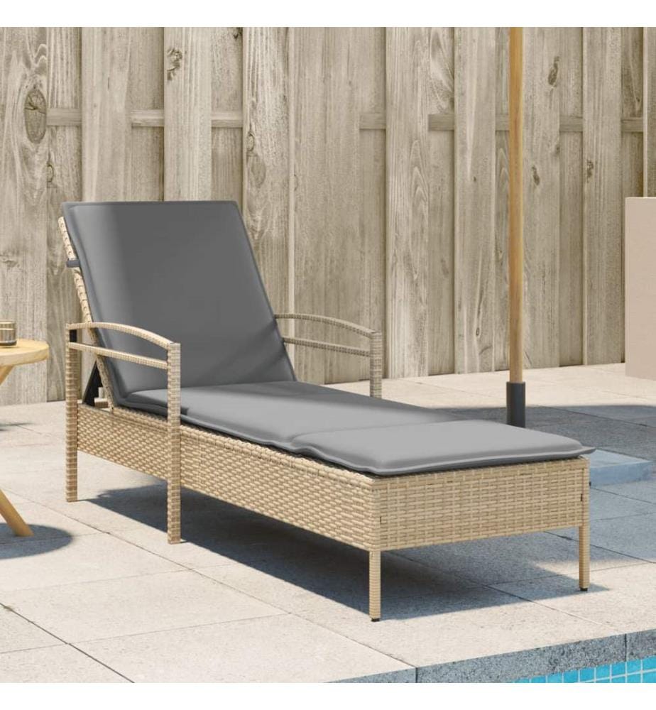 vidaXL Sonnenliege mit Auflage Beige 63x200x81 cm Poly Rattan