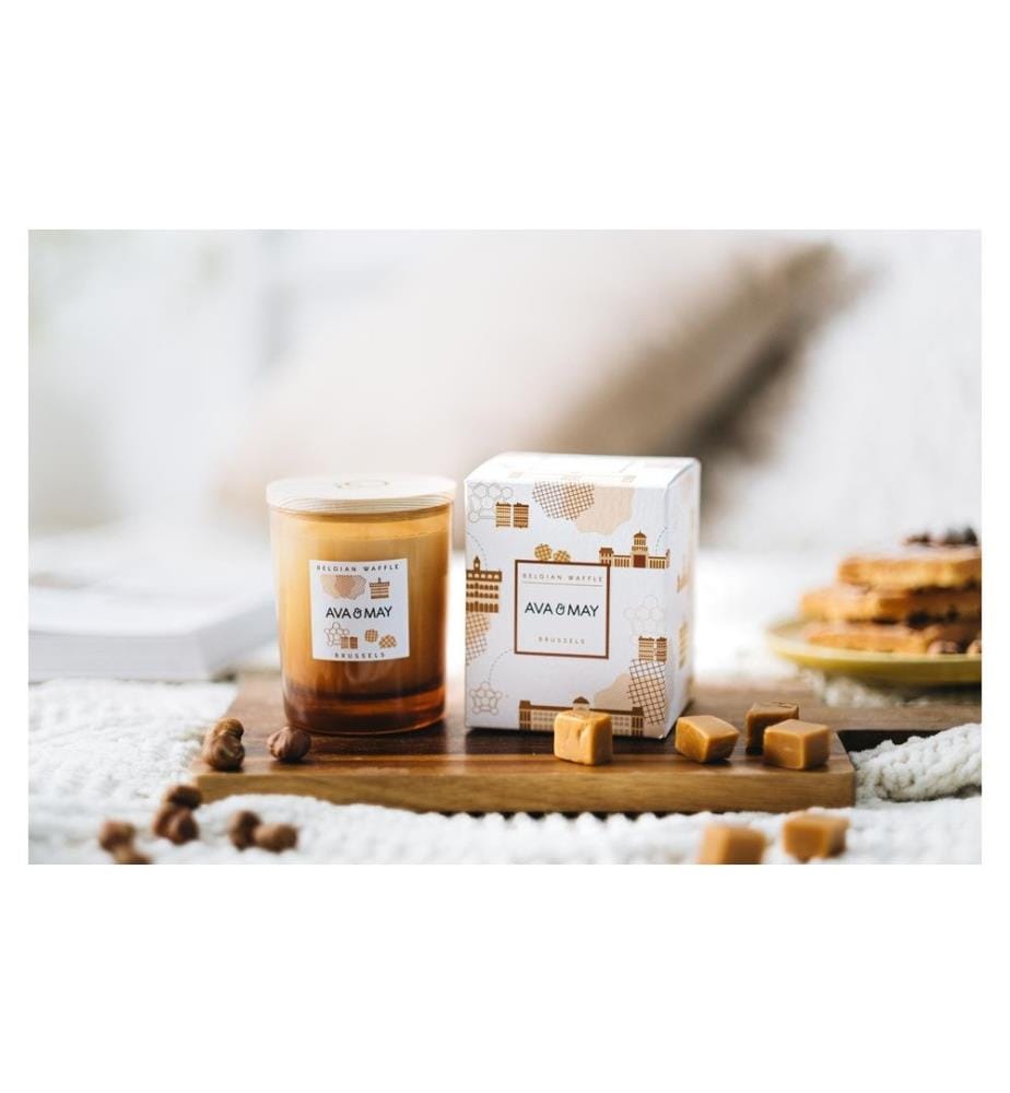 AVA & MAY - Bougie parfumée Belgian Waffle 180 g