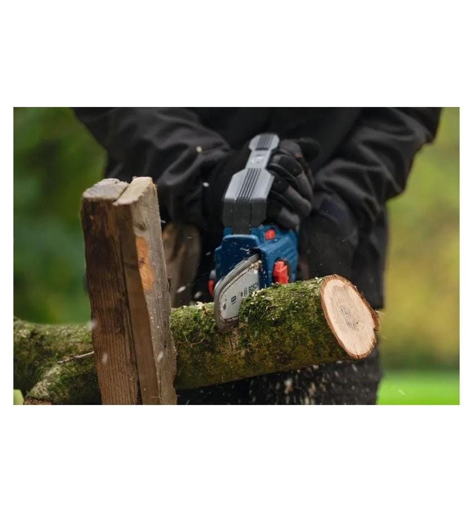 BOSCH - Professional Tronçonneuse sans fil GKE 18 V-15