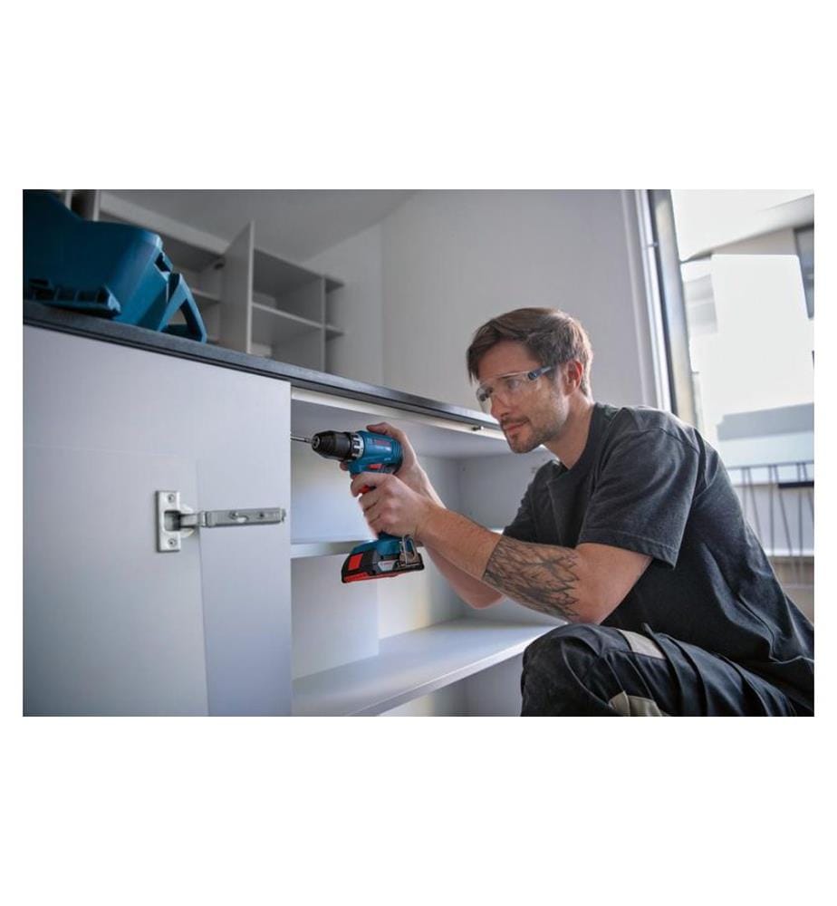 Bosch Professional Akku-Bohrschrauber GSR 18 V-45 + 2x 3.0Ah in L-BOXX