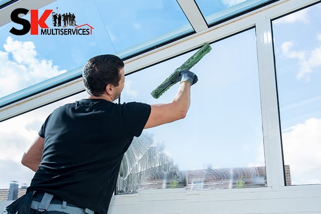 Professionelle Fensterreinigung