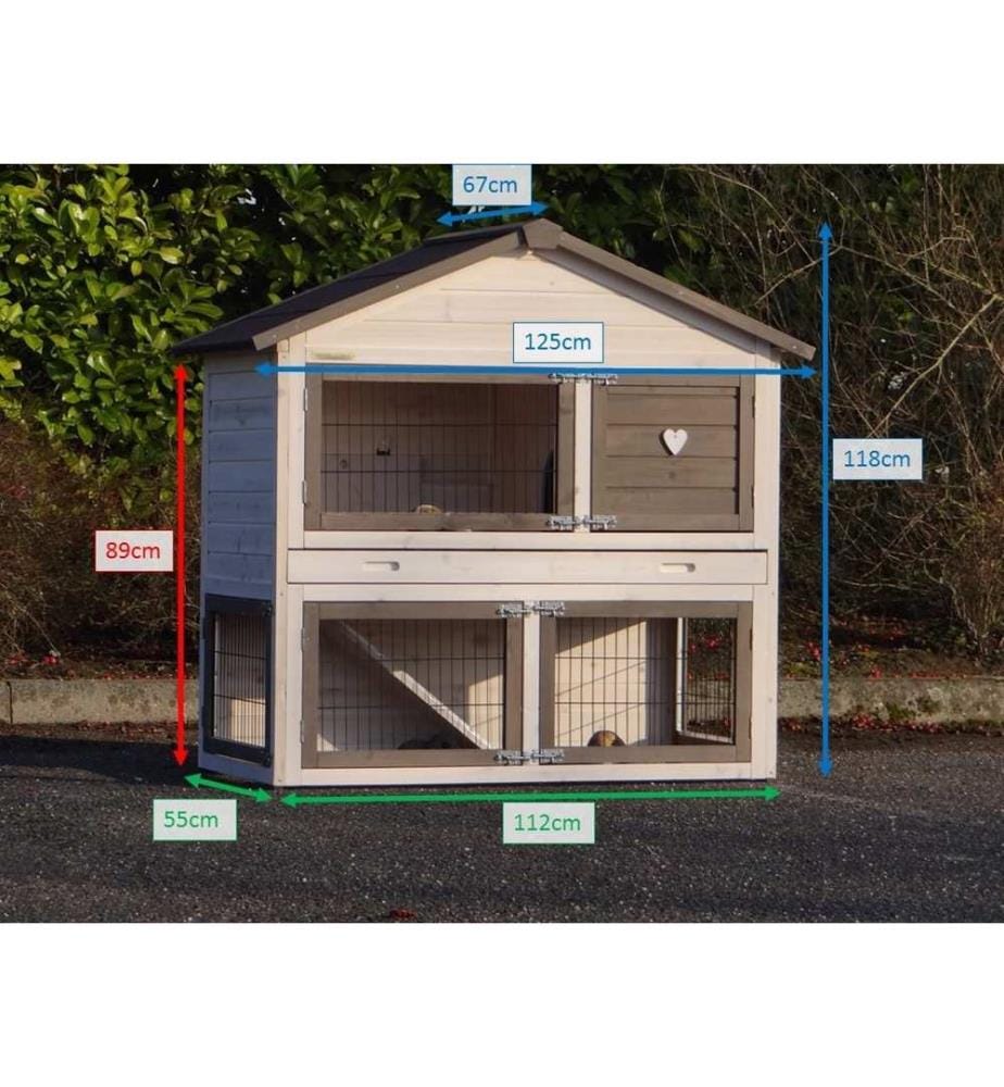 Regular rabbit hutch with gnaw protection