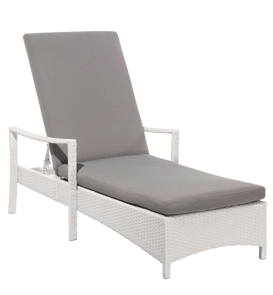 Sonnenliege mit Kissen VASTO mit Relaxfunktion Polyrattan Weiss