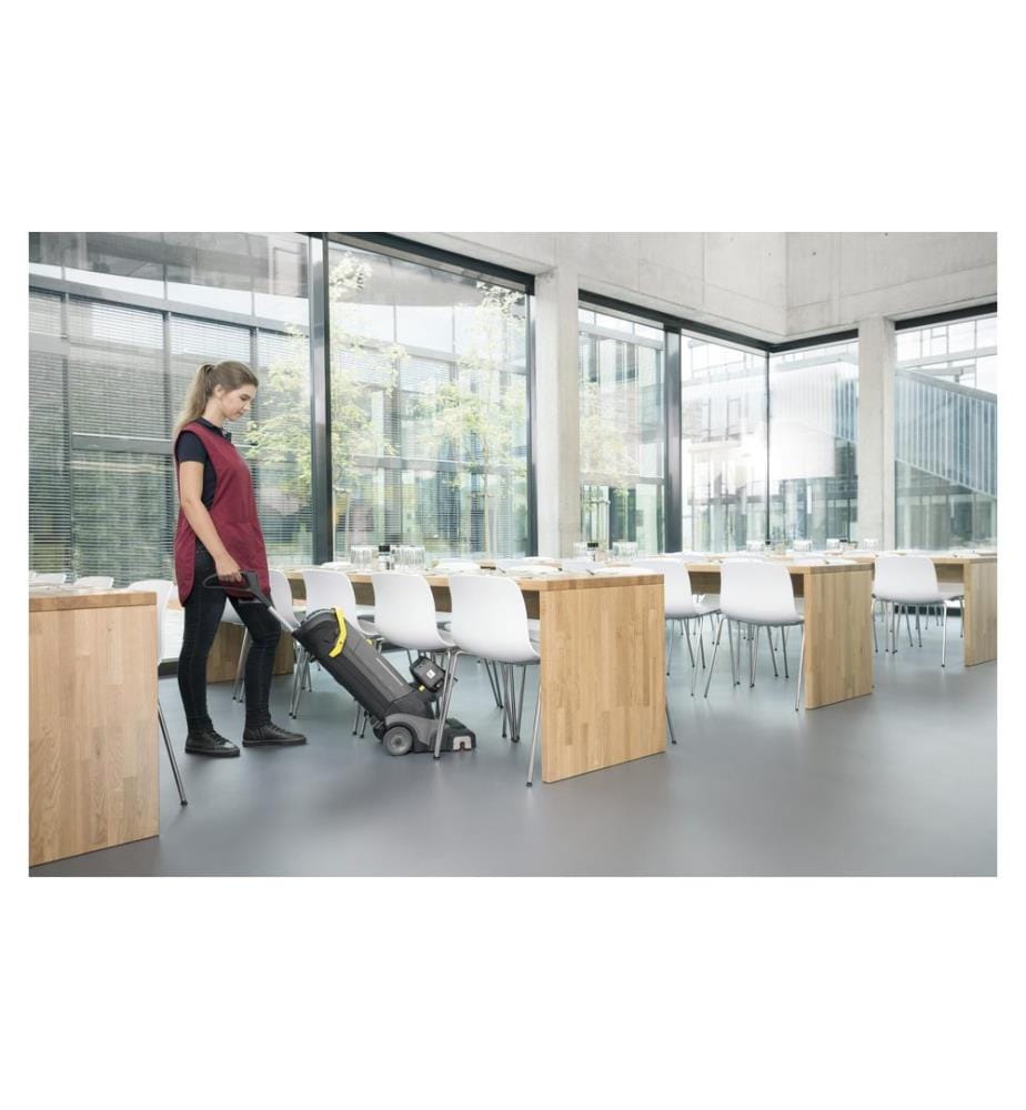 Kärcher Professional - Akku-Scheuersaugmaschine … | DeinDeal