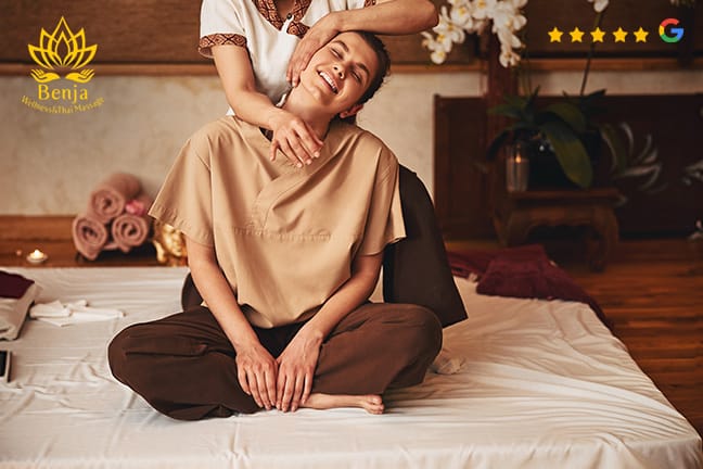 Thai-Massage nach Wahl inkl. Fussbad mit Massage