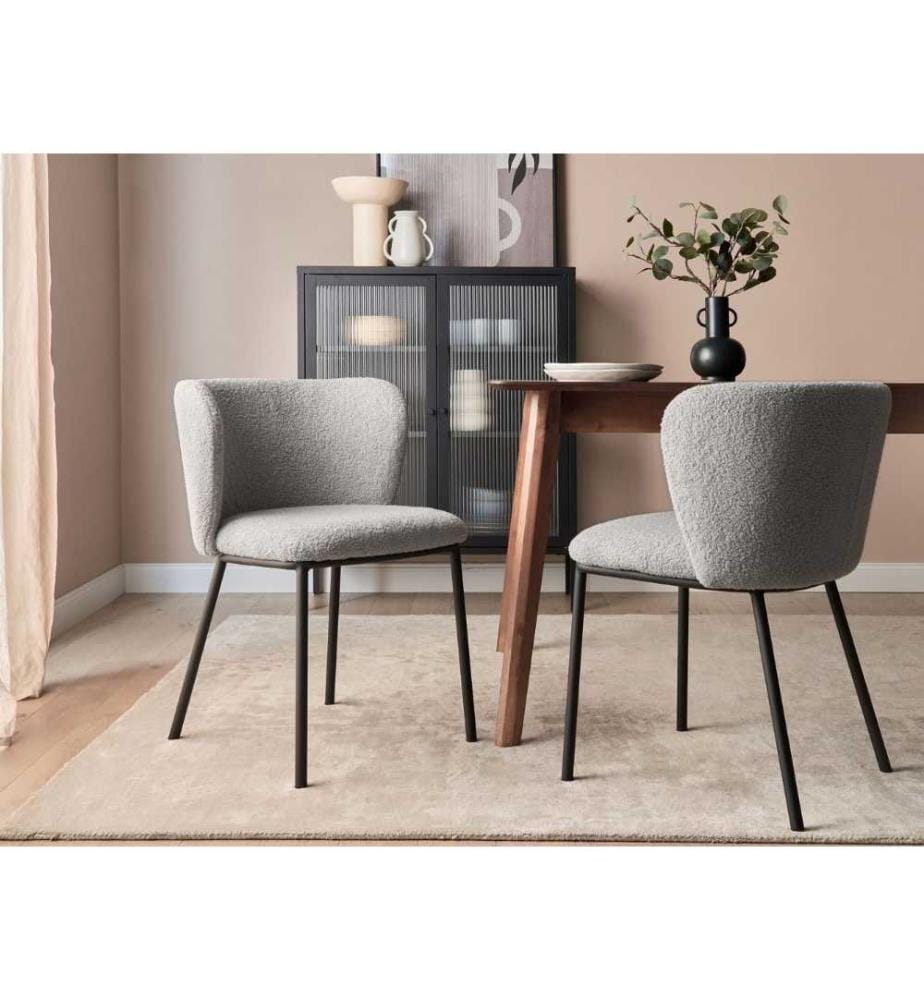 Set aus 2 Esszimmerstühlen Bouclé Stoff Grau Schwarze Metallbeine Armlose Gebogene Rückenlehne Modernes Design