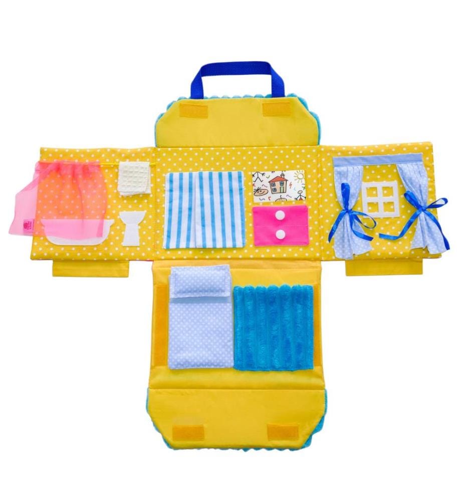 Maison de poupée en tissu bleu