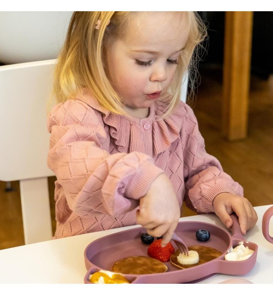 Couverts de table avec boîte rose vif
