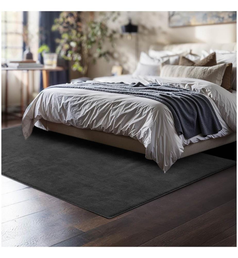 Rug Zonelle - short pile and ultra-soft, rectangular or round - anthracite, 120 x 170 cm