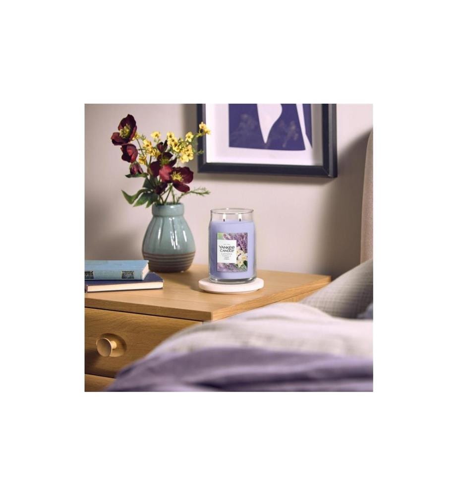 YANKEE CANDLE - Signature Duftkerze Lavender Vanilla Signature Large Jar