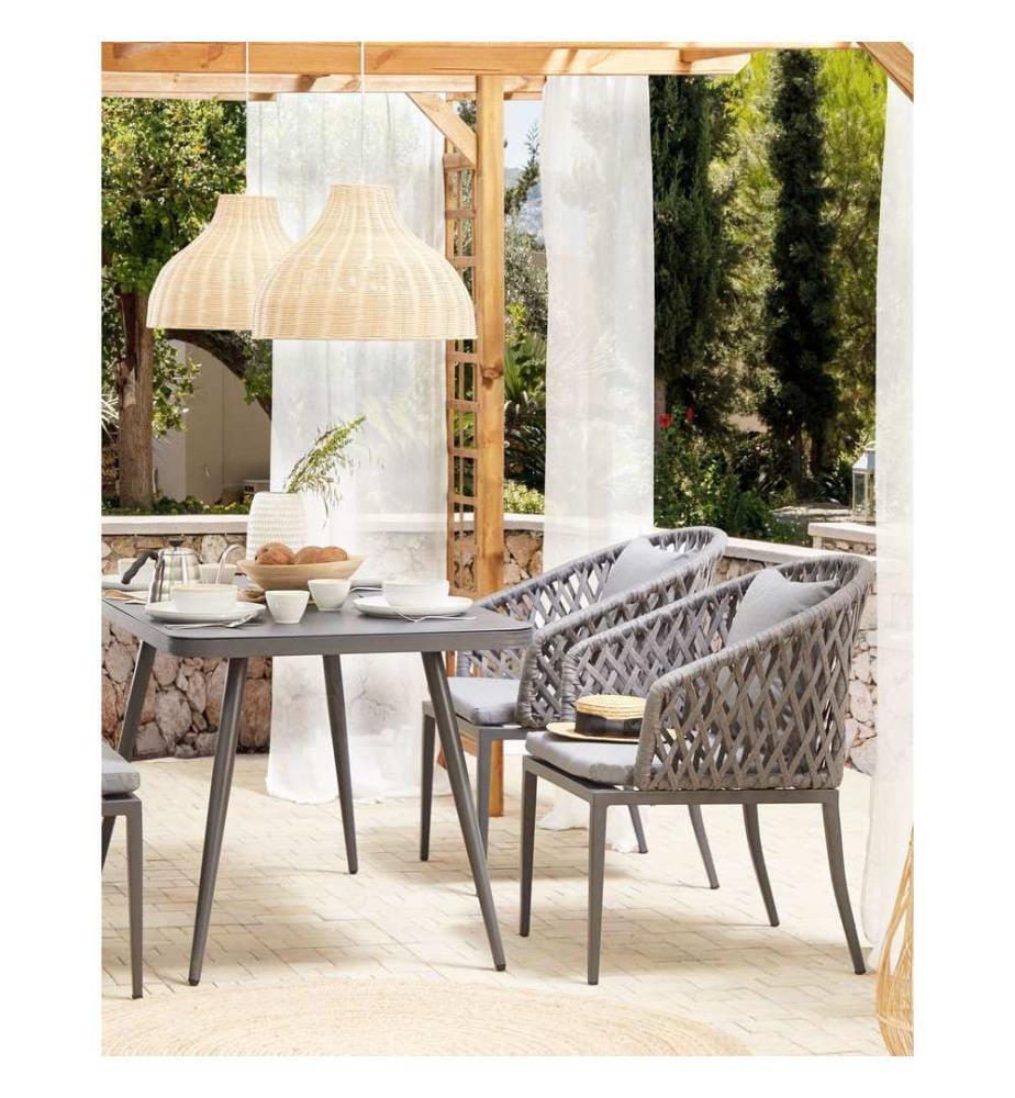 Set mit 2 Stühlen und Sitzkissen LIPARI Metall Grau