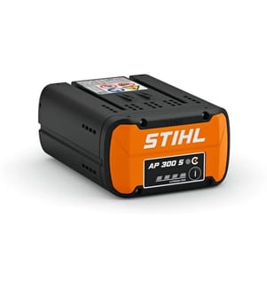 Stihl - Akku und Ladegerät AP 300 S