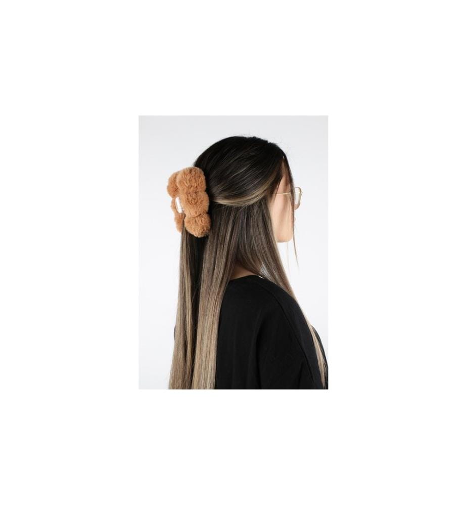 Trisa Accessoires - Kunstfell-Haarspange mit Pompons