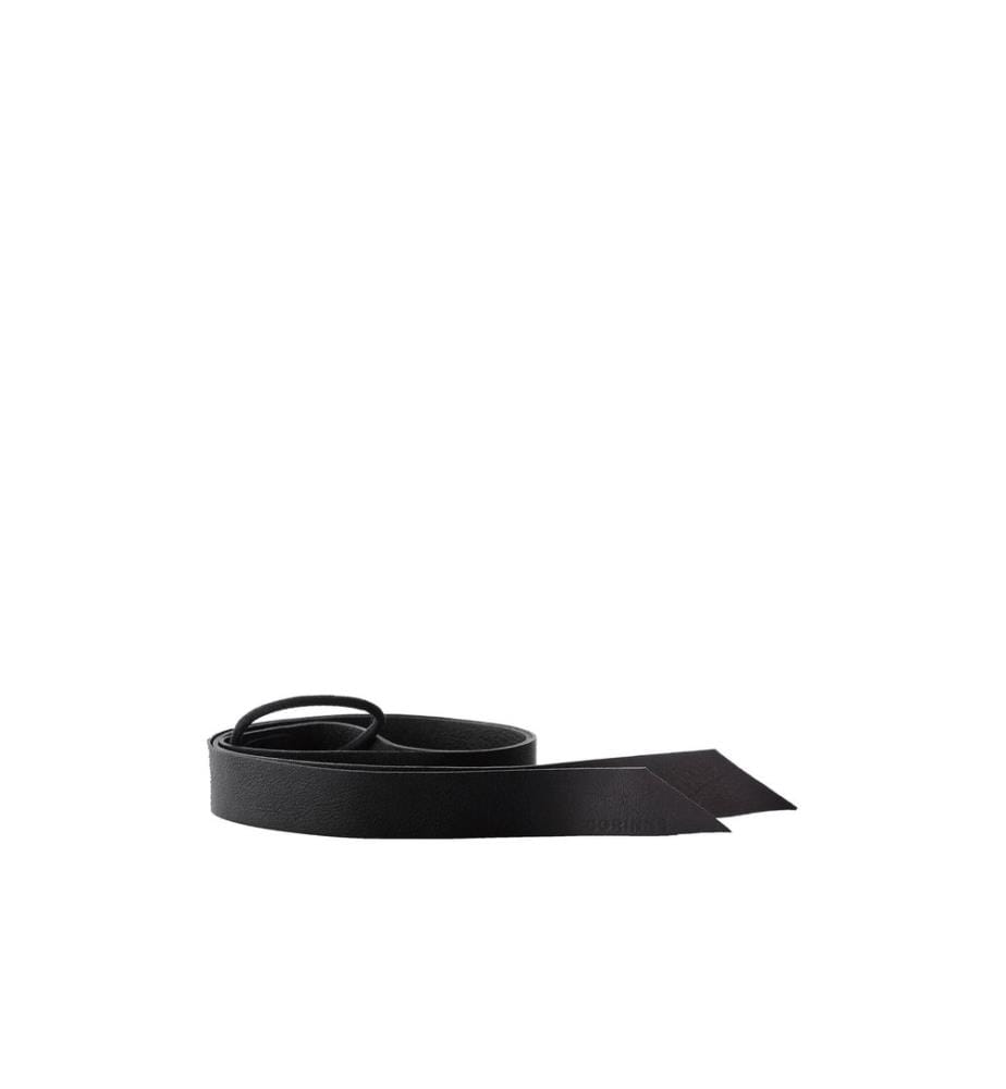 corinne - Leather Band Long Black Bracelet en cuir long Noir