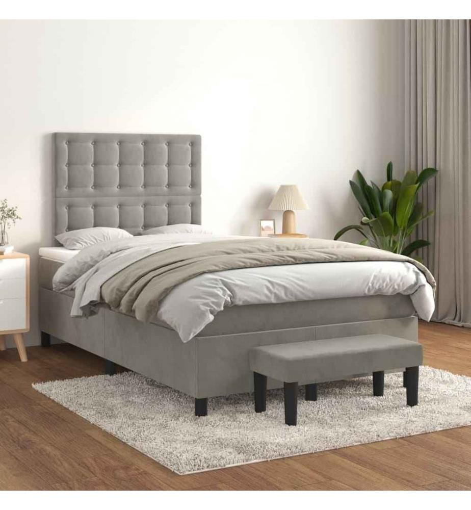 Boxspringbett mit Matratze Hellgrau 120x200 cm Samt