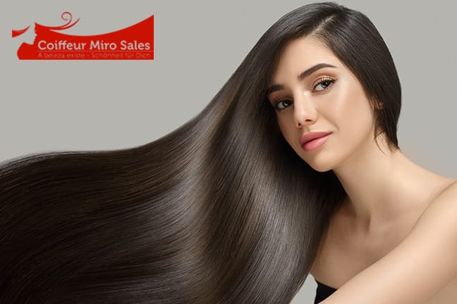 Glättende Keratinbehandlung – optional mit Haarschnitt