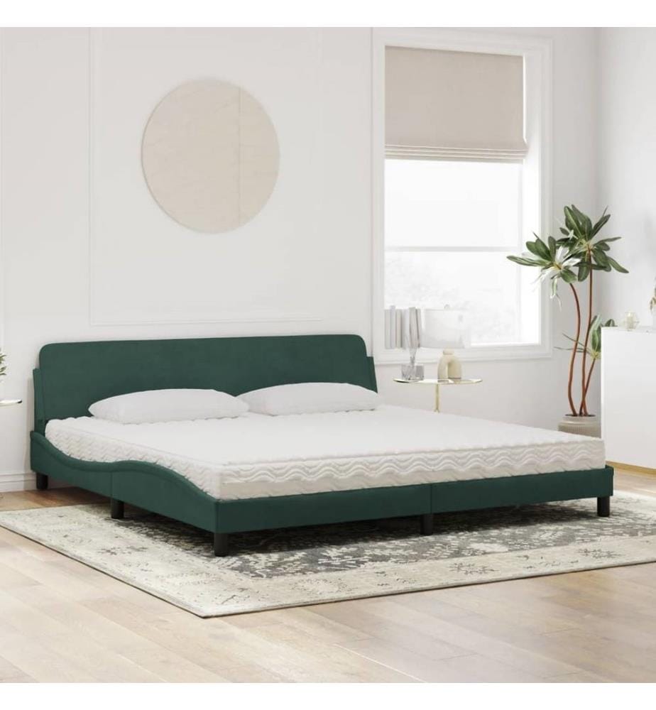 Bett mit Matratze Dunkelgrün 200x200 cm Samt