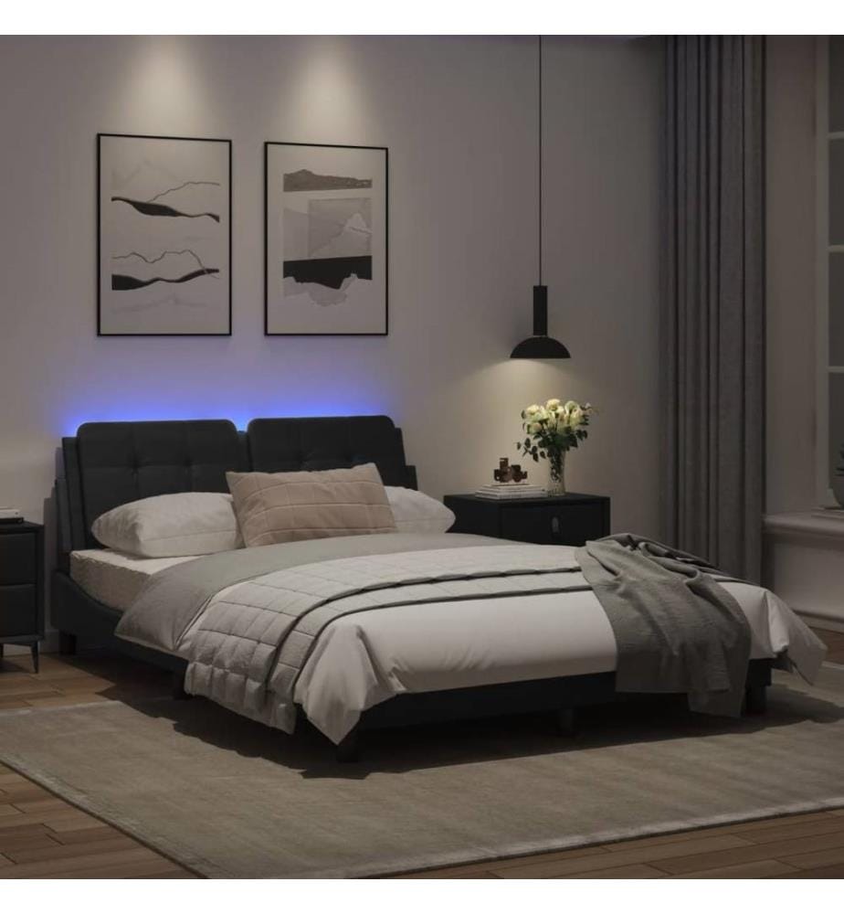 Bettgestell mit LED Schwarz 140x200 cm Kunstleder