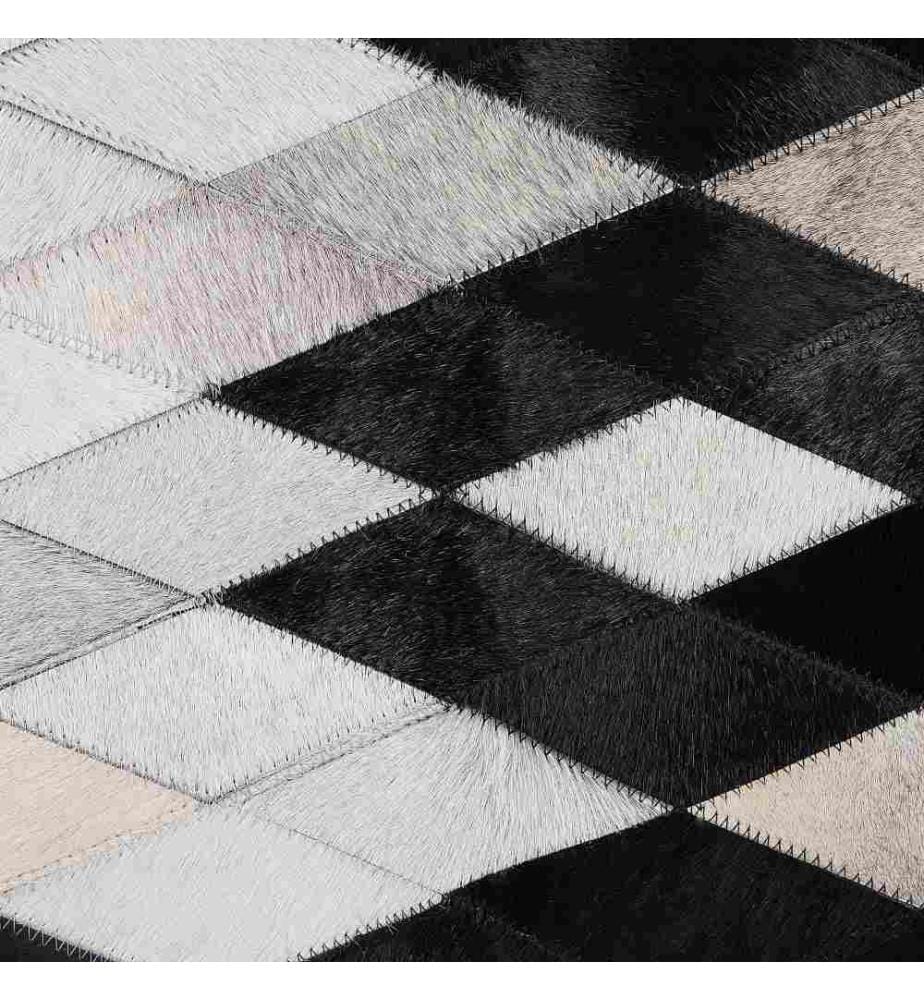 Teppich MALDAN Schwarz 140 x 200 cm Echtleder