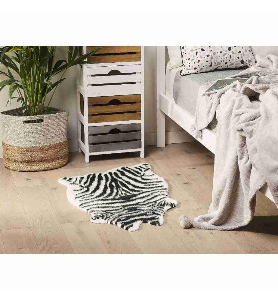 Tapis en Fausse Fourrure Imitation Peau de Zèbre 60 x 90 cm Accessoire Déco Idéal pour Chambre ou Salon Moderne Rustique et Traditionnel
