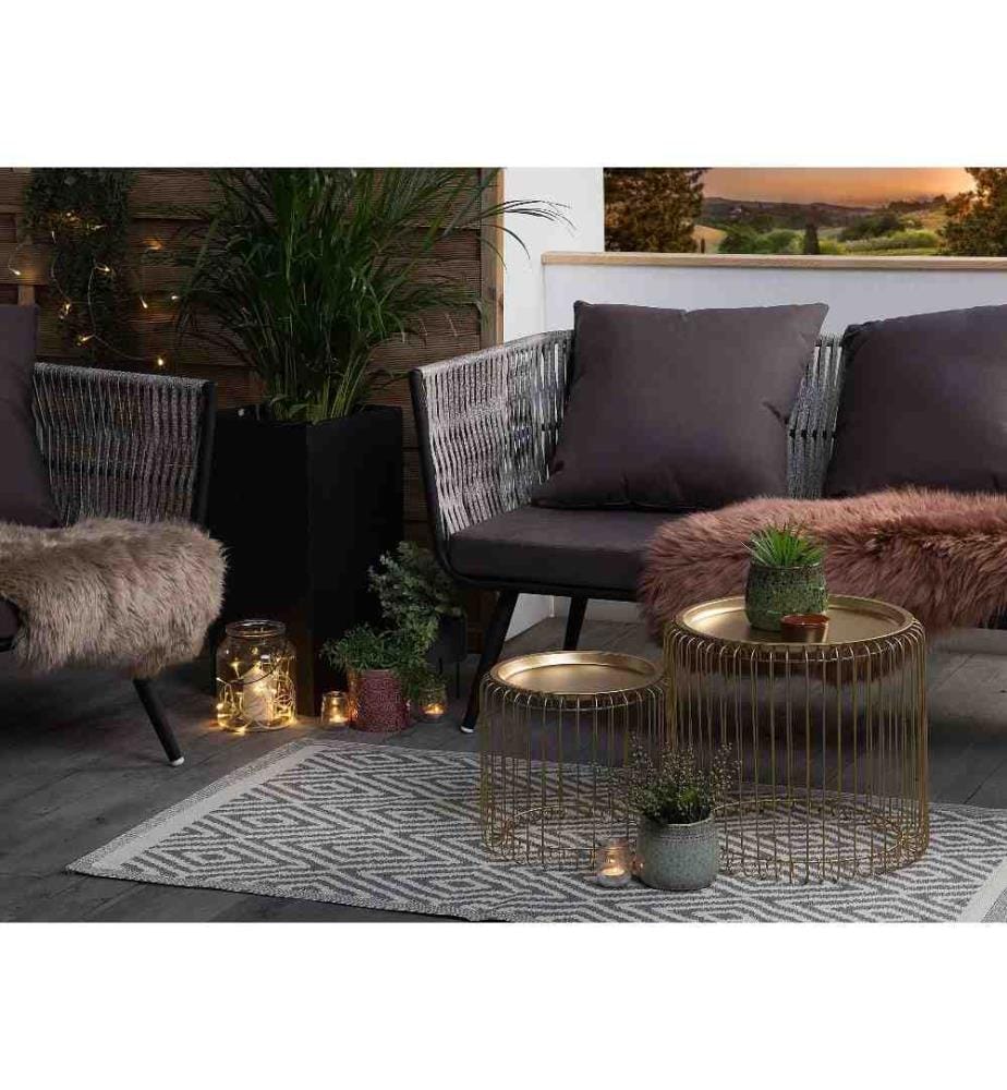 Tapis d'Extérieur Gris Clair et Blanc en Polypropylène Motif Géométrique pour Terrasse au Style Moderne 90 x 150 cm