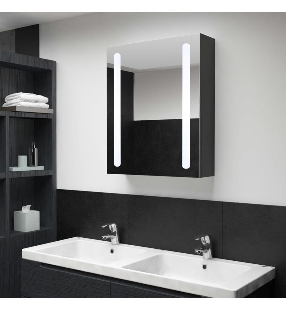 LED-Spiegelschrank fürs Bad 50x13x70 cm