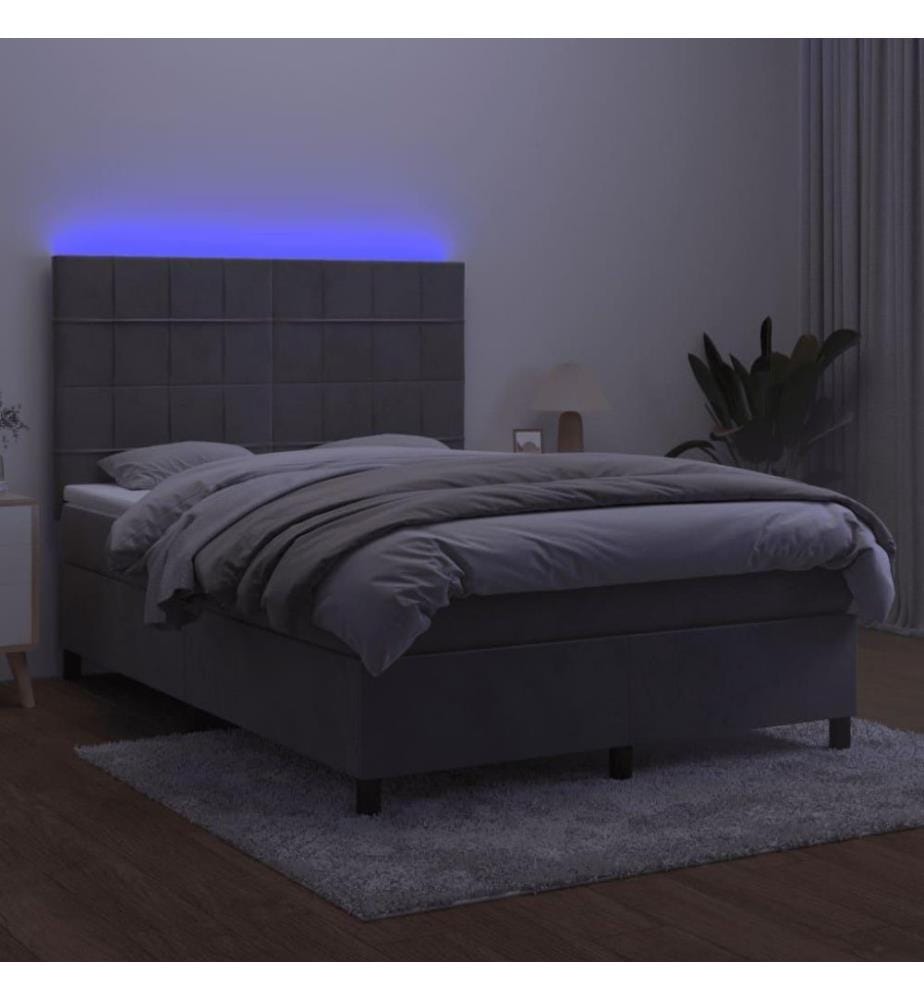 Boxspringbett mit Matratze & LED Hellgrau 140x200 cm Samt
