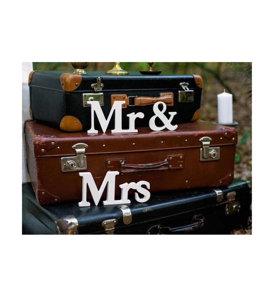 PARTYDECO - Hochzeitsaccessoire Holzschrift Mr & Mrs 50 x 9.5 cm, Weiss