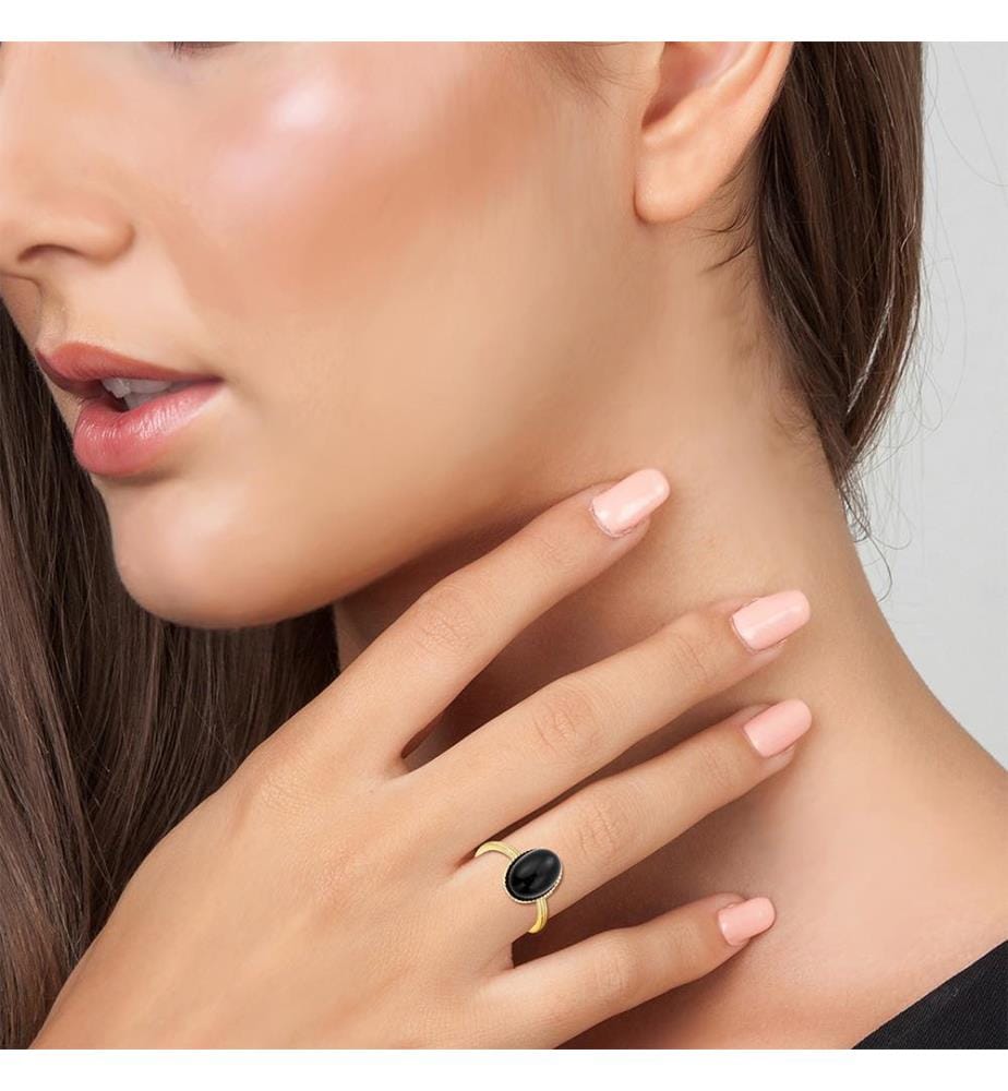 Ring mit schwarzem Onyx - Schwarz