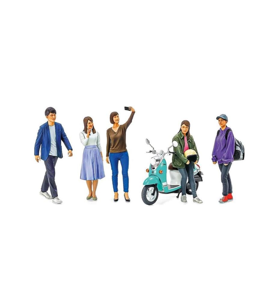 TAMIYA - Kits de montage Amis du campus, set de figurines II 1:24