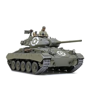 TAMIYA - Kits de montage Kit de montage du modèle M24 Chaffee 1:35