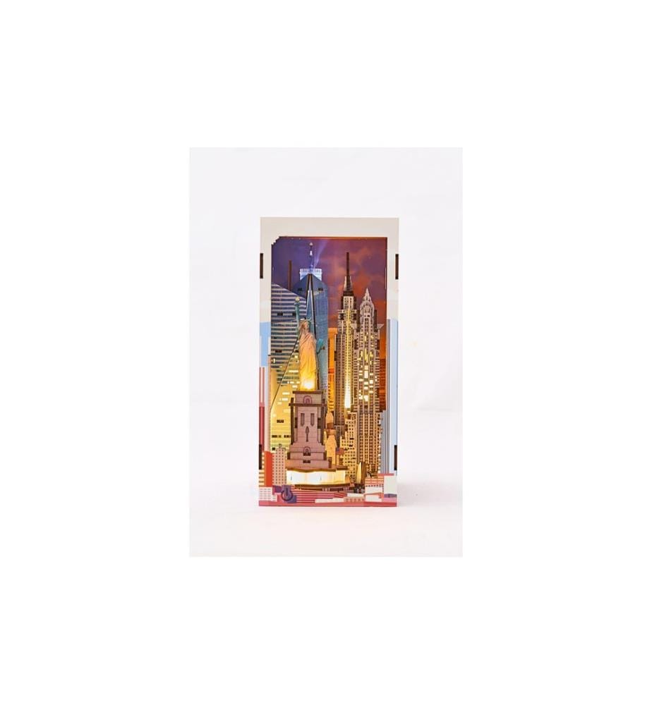 Revell - New York - Book Nook Bois