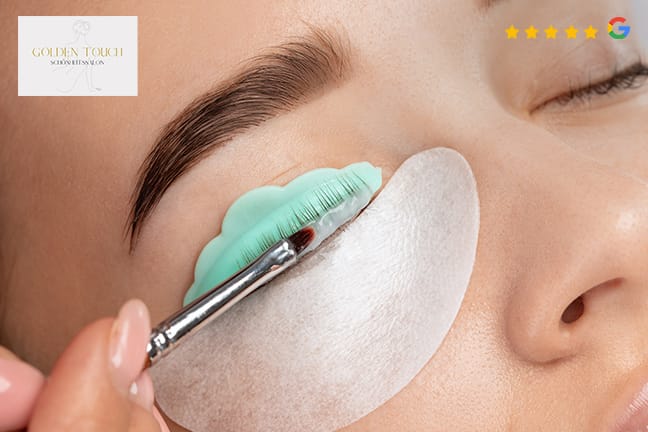 Wimpern- und/oder Augenbrauenlifting inkl. Färben
