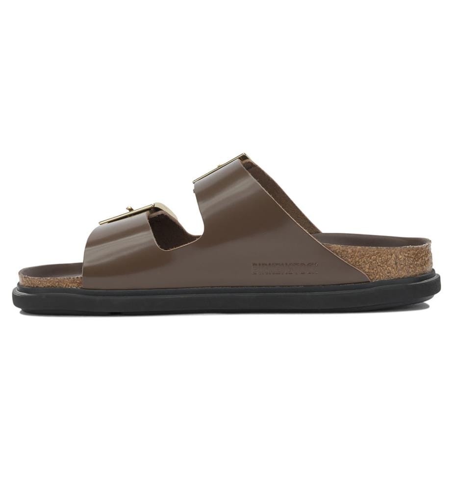„Arizona Droplet Buckle“ Flache Sandalen – Braun