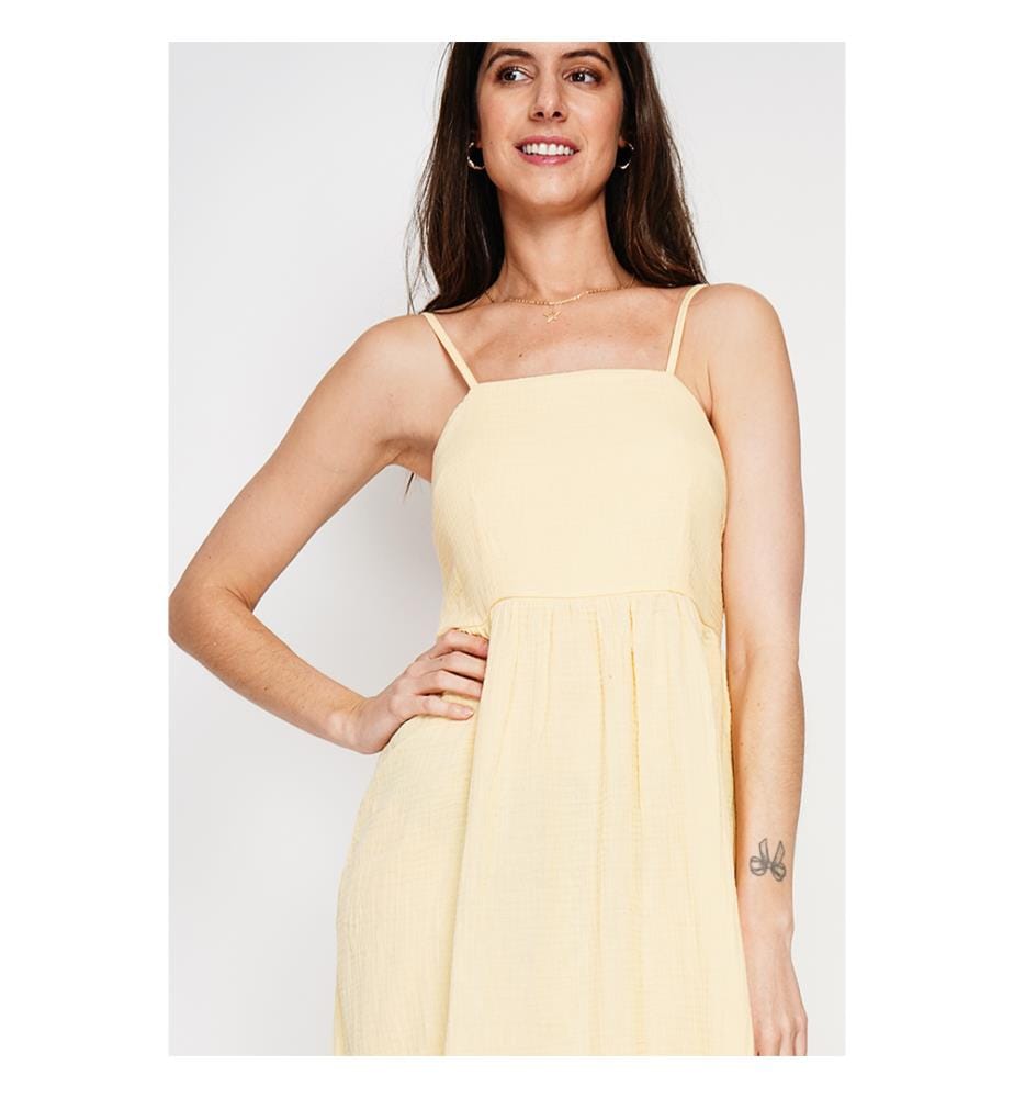 Maxi abito estivo con spalline regolabili - Giallo
