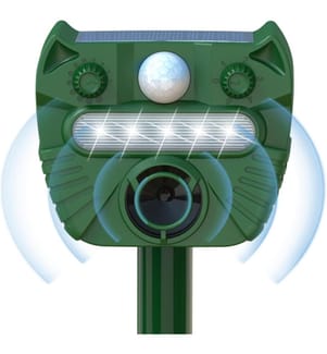 Solar Ultrasonic Squirrel Repellent with PIR Sensor - Green