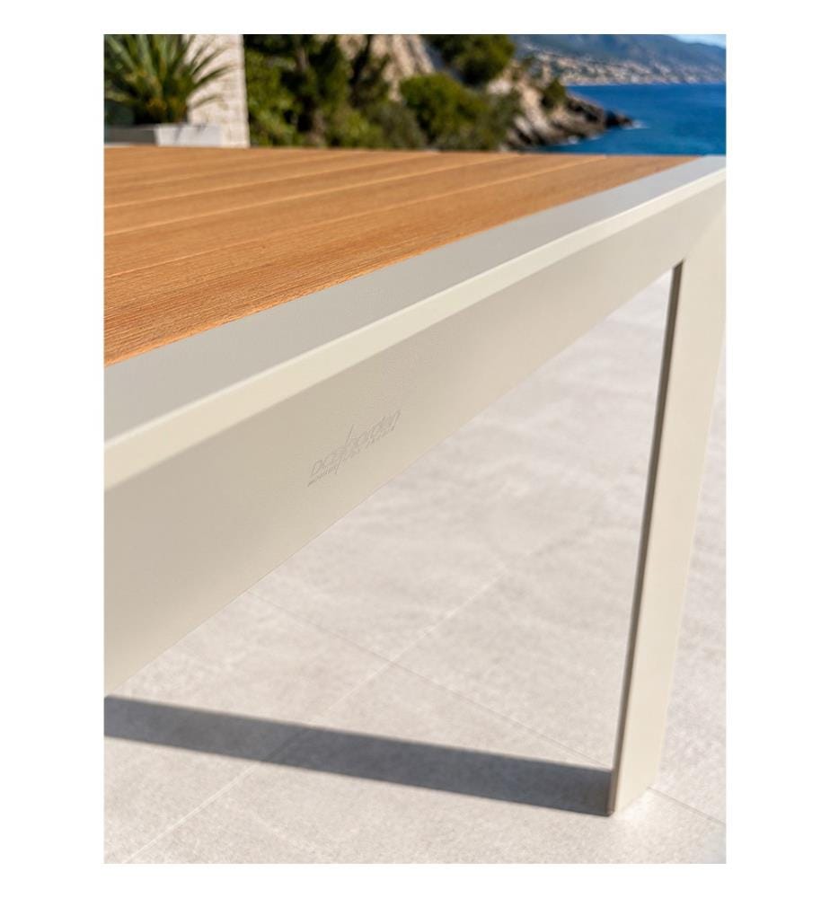 Gartentisch TONGA (170 x 80 cm) aus Aluminium mit Tischplatte aus Polywood in Holzoptik - GREGE