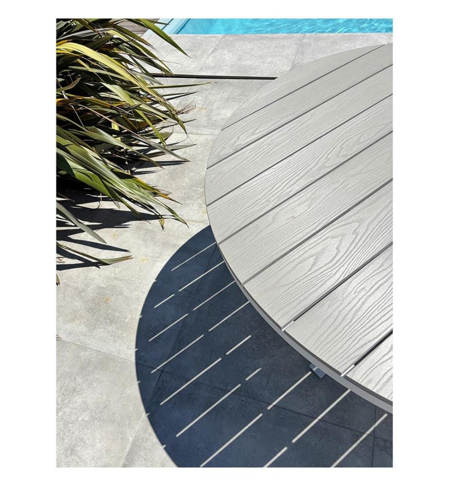 Runder Gartentisch ELBA (Durchmesser 142 cm) aus Aluminium mit Tischplatte aus Polywood - WEISS