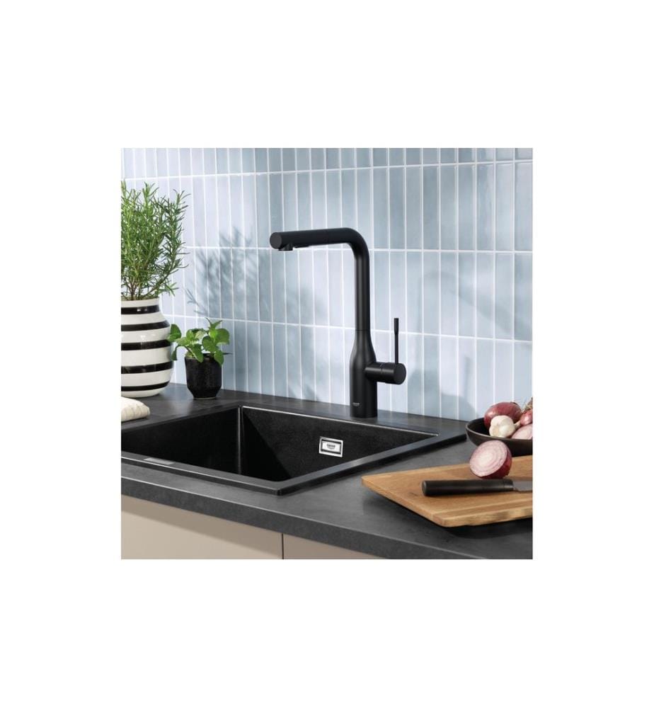 GROHE Essence New Mattschwarz mit ausziehbarer Dual-Spülbrause