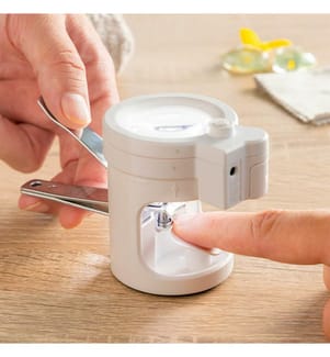 Coupe-ongles avec Lumière LED
