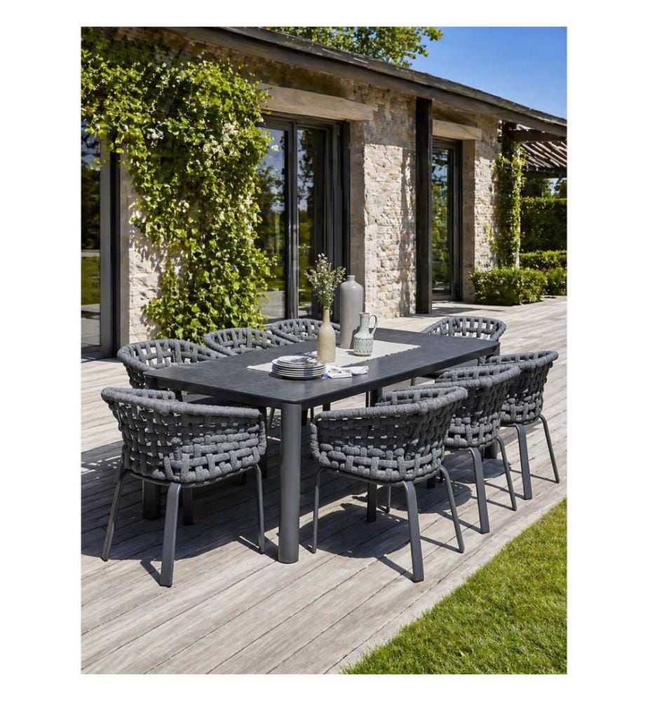 Set di tavoli da giardino CAMARGUE (220x100 cm) in alluminio con piano in ceramica e 8 poltrone CAMARGUE - GRIGIO ANTRACITE