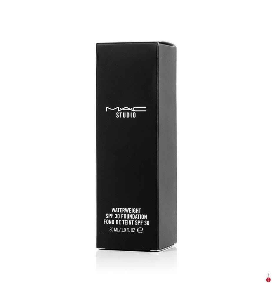 Flüssige Foundation Studio Waterweight SPF 30 #NW18 - 30 ml