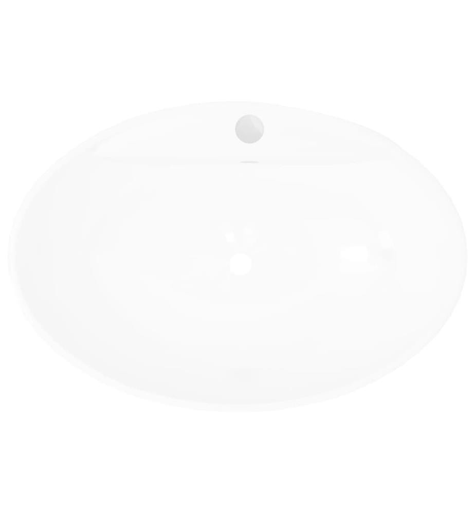Lavabo ovale en céramique avec trou de robinet