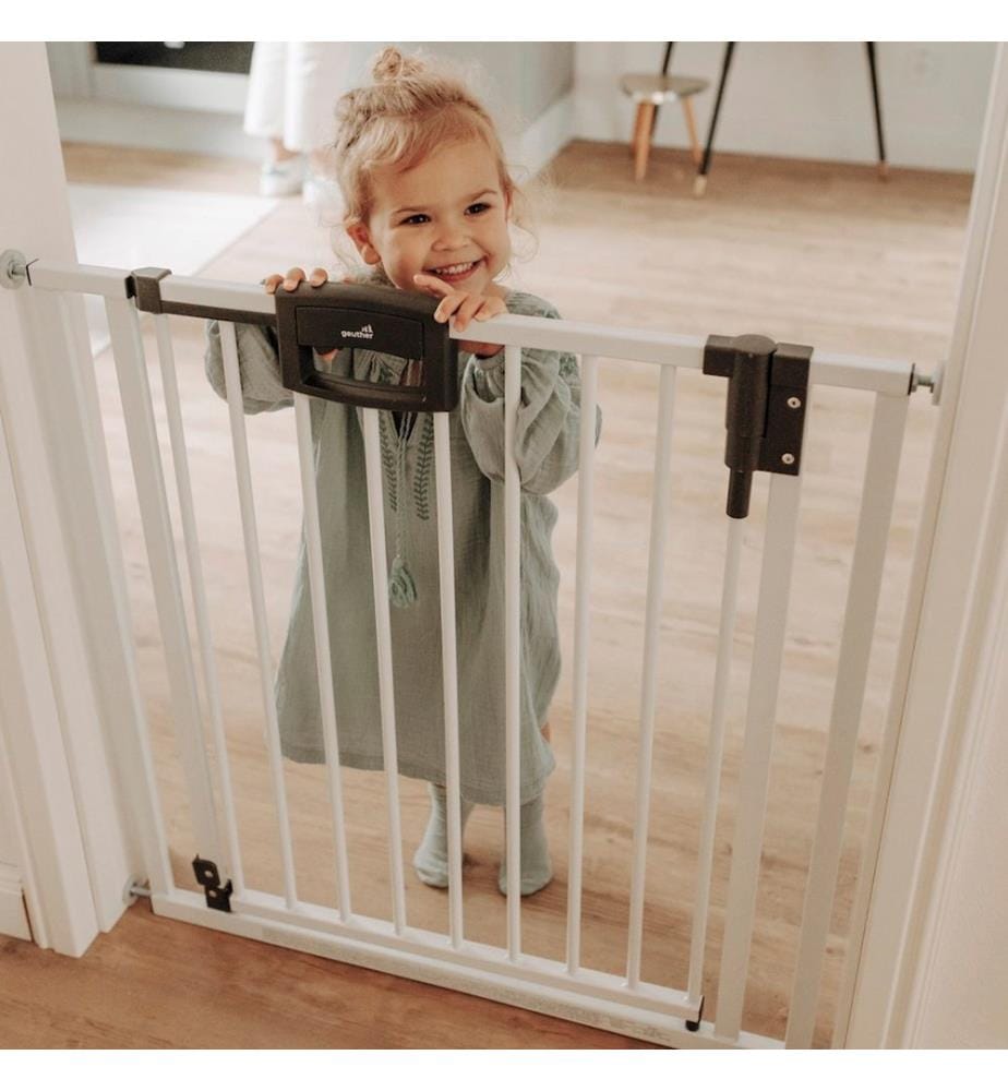 GEUTHER Easylock Plus door guard white