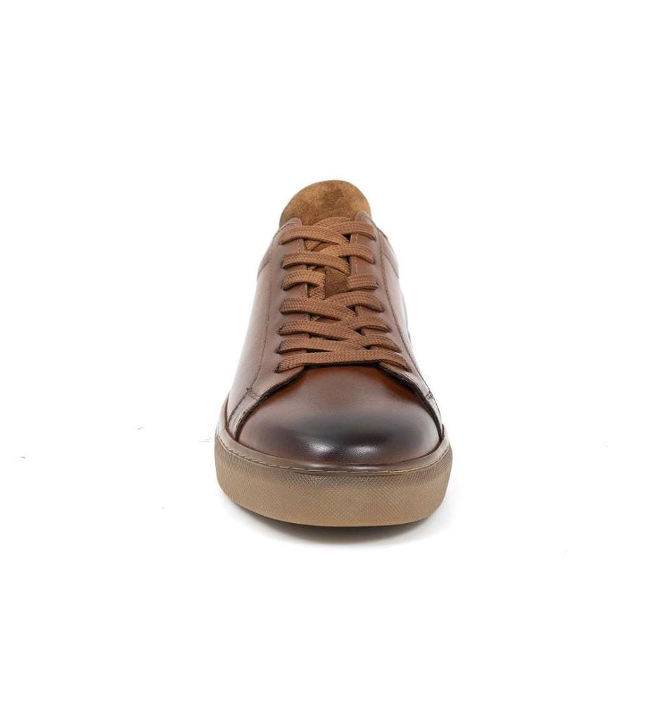 Turnschuhe aus Leder - Hellbraun