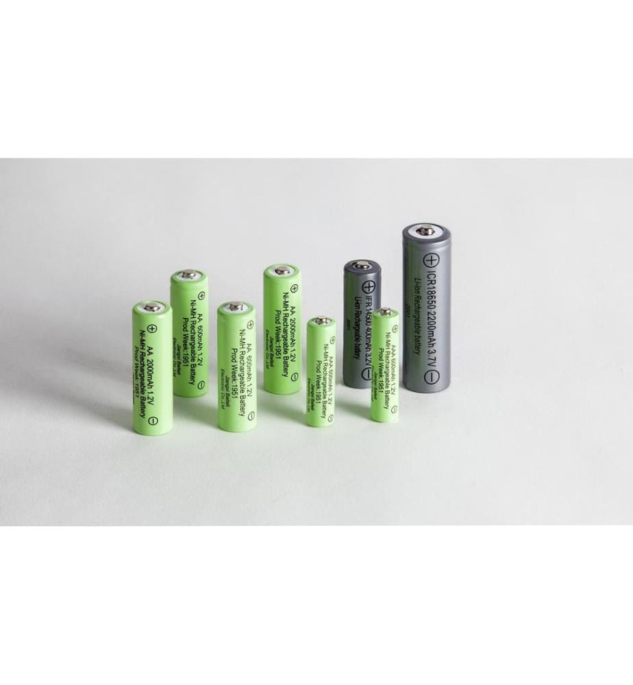 STAR TRADING - Batterie 18650 3.7 V 2200 mAh LI-ION