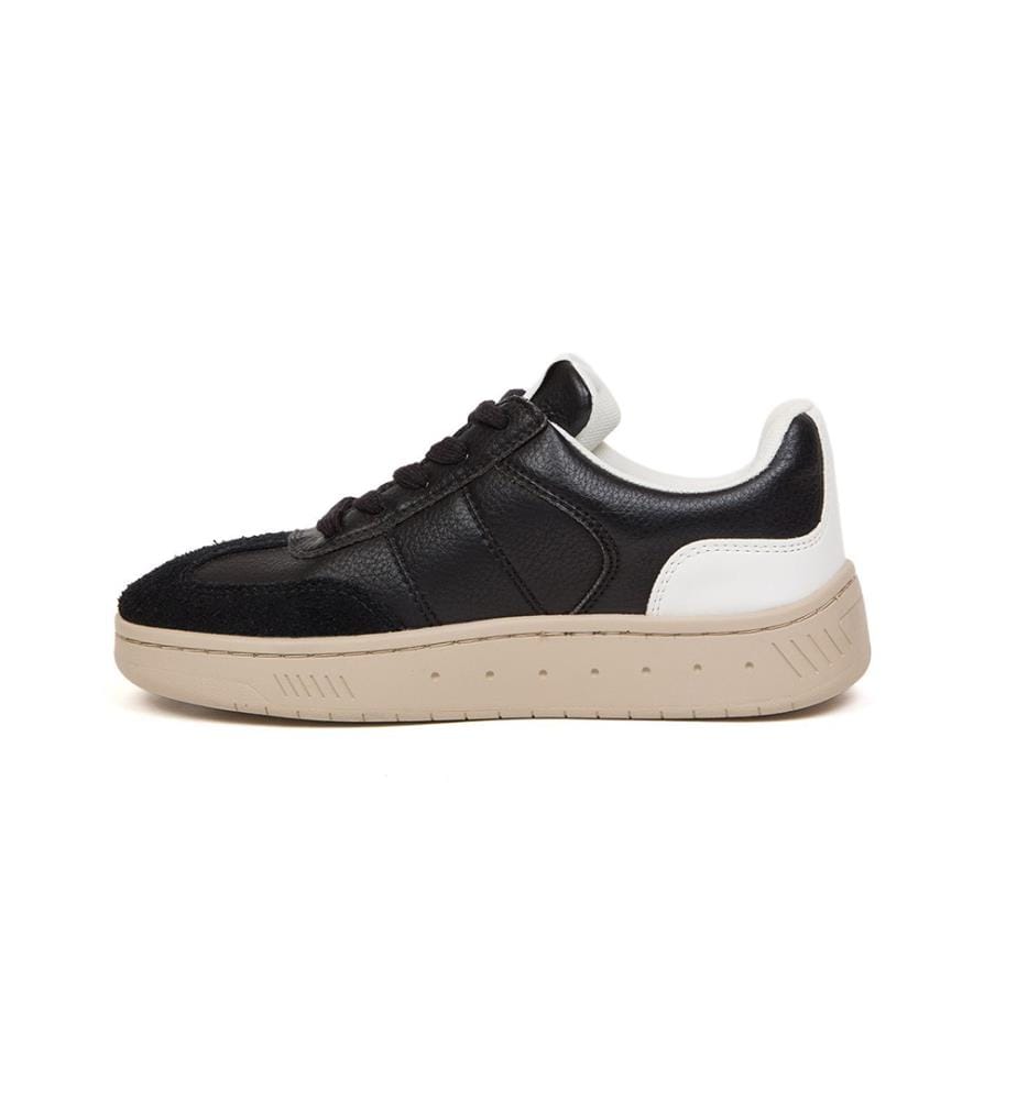 Kai Lace-Up Sneakers - Black